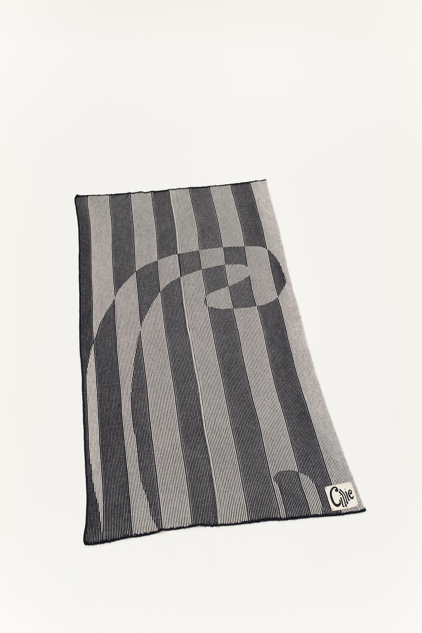 Knitted Inverse Throw | Black and White