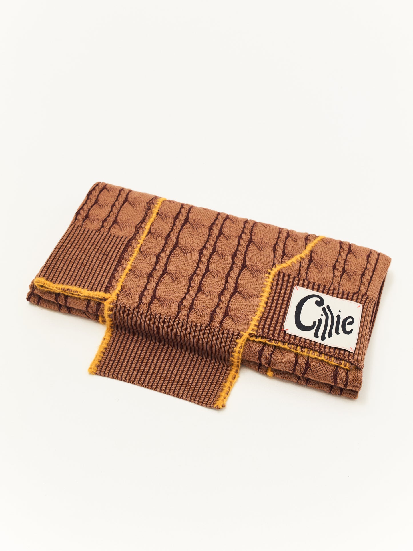 Knitted Sweater Throw | Fake Tan