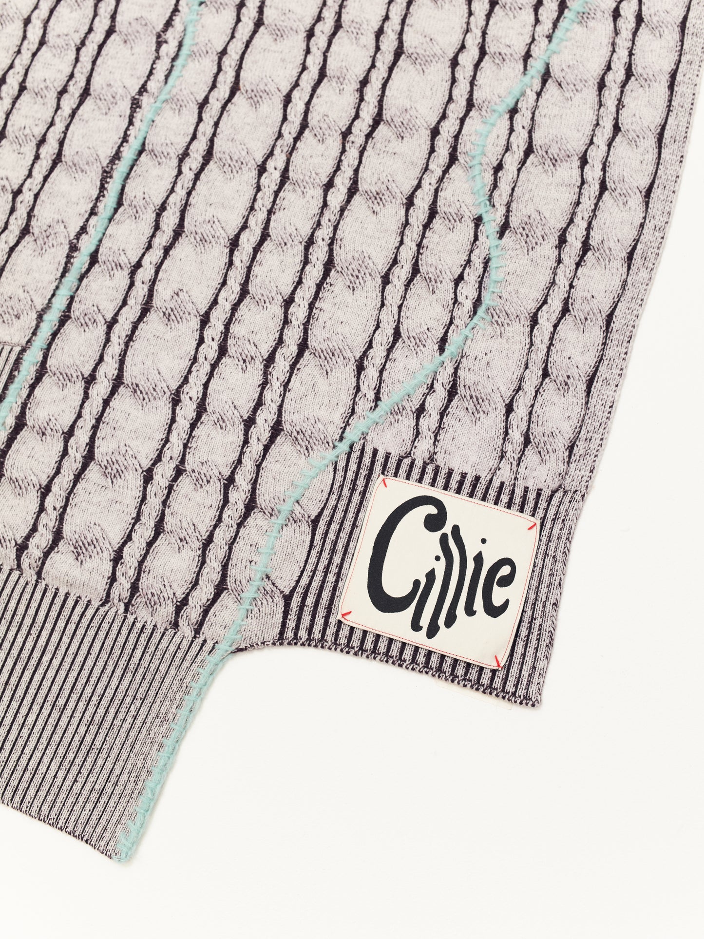 Knitted Sweater Throw | Candy Cane